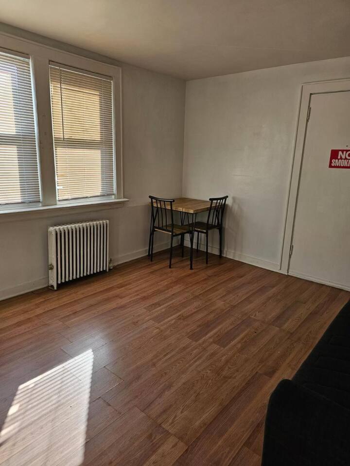 Private Apartment With 1 Bedroom And 1 Bathroom And Free Wi-Fi Paterson Esterno foto
